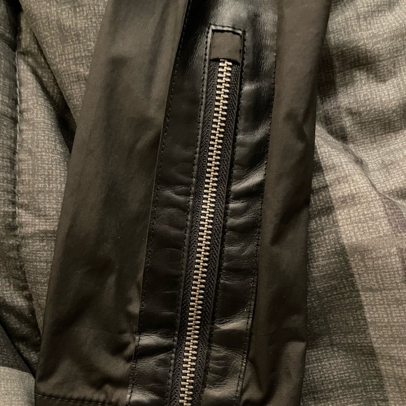 Mackage jacket xs - Picture 2 of 3